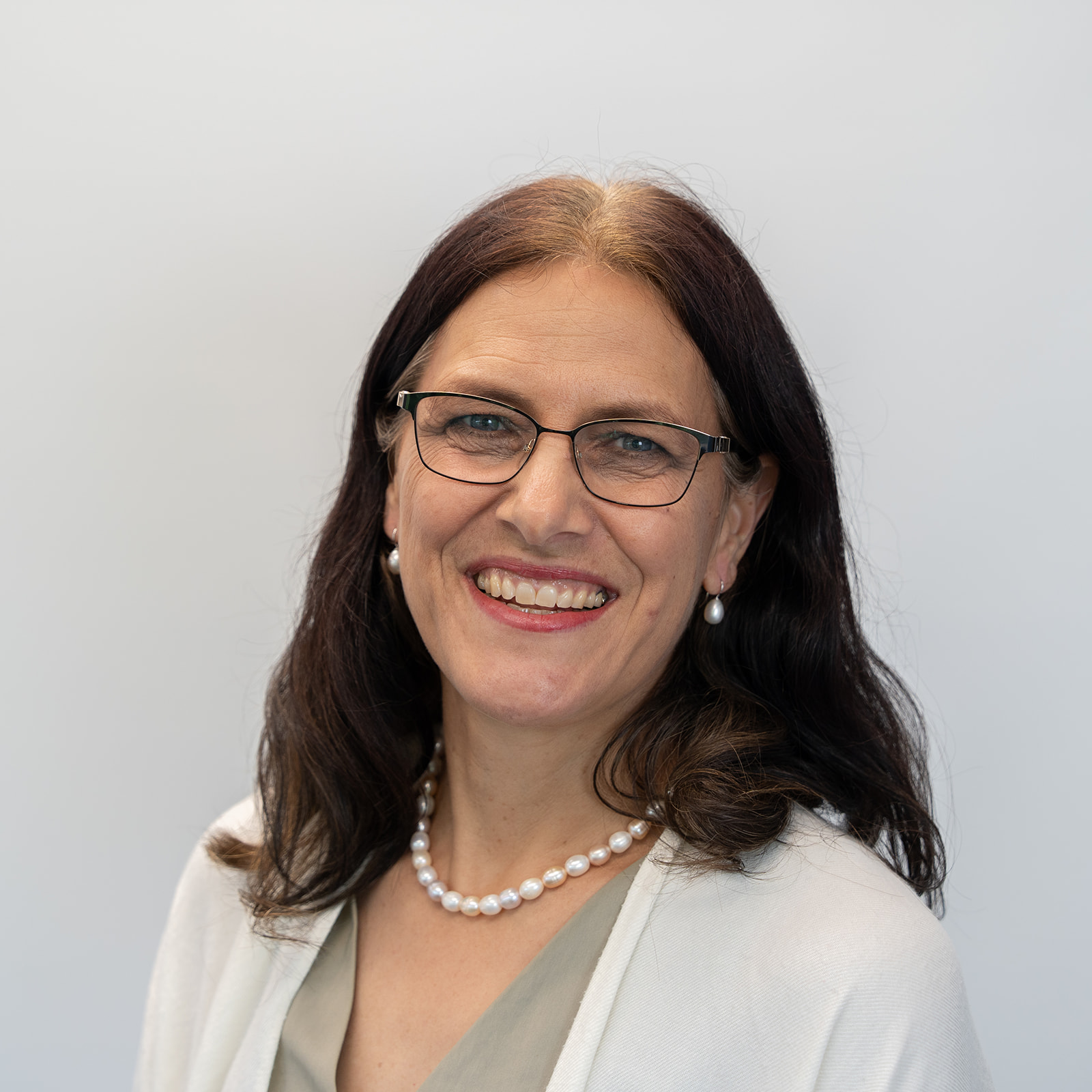 Julia Klausli headshot